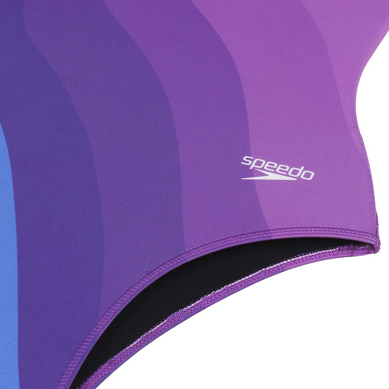 020018_070_5-MAIO-FOUR-STRIPES-WAVES